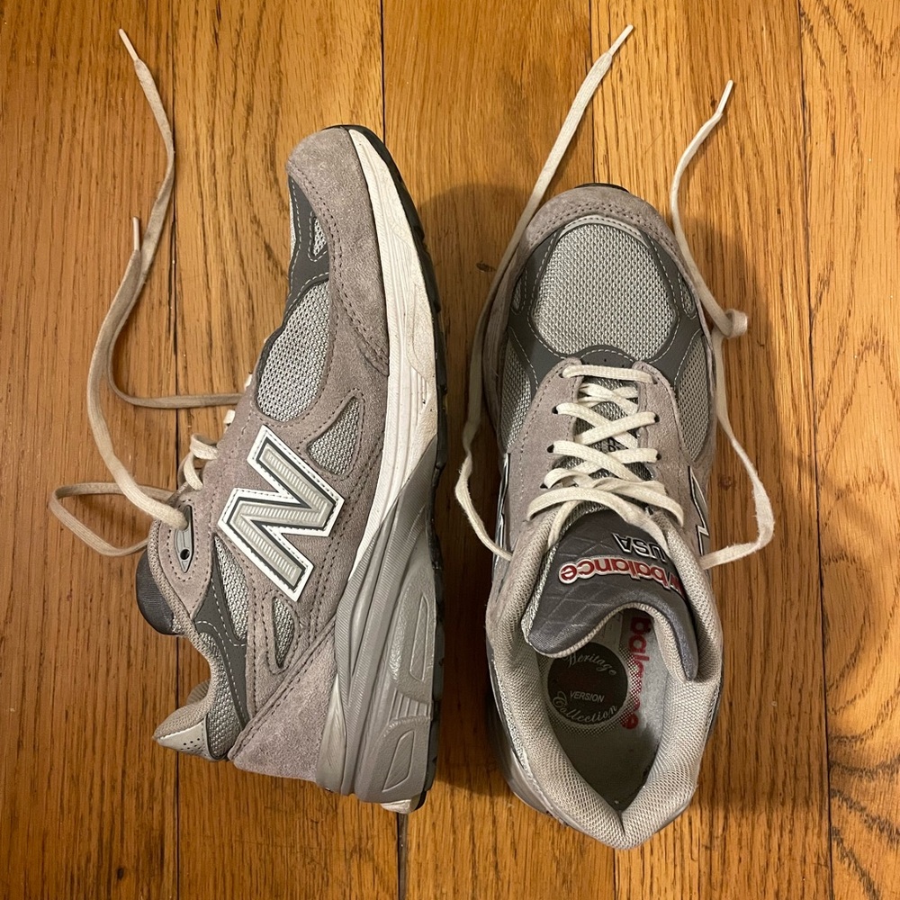 New Balance 990, Size 9, Women’s, Grey